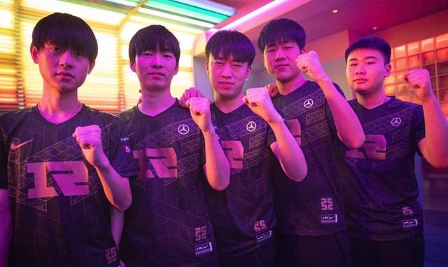 国王成为他 国王成为他