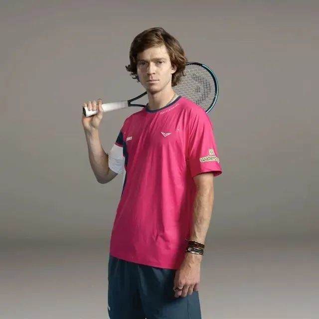 场外同样大 场外同样大