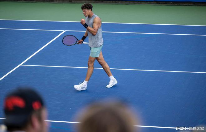 在比赛中 在比赛中