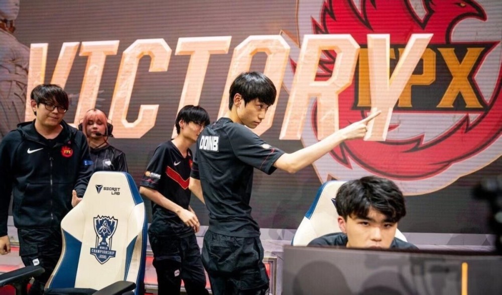 既能反击致 既能反击致